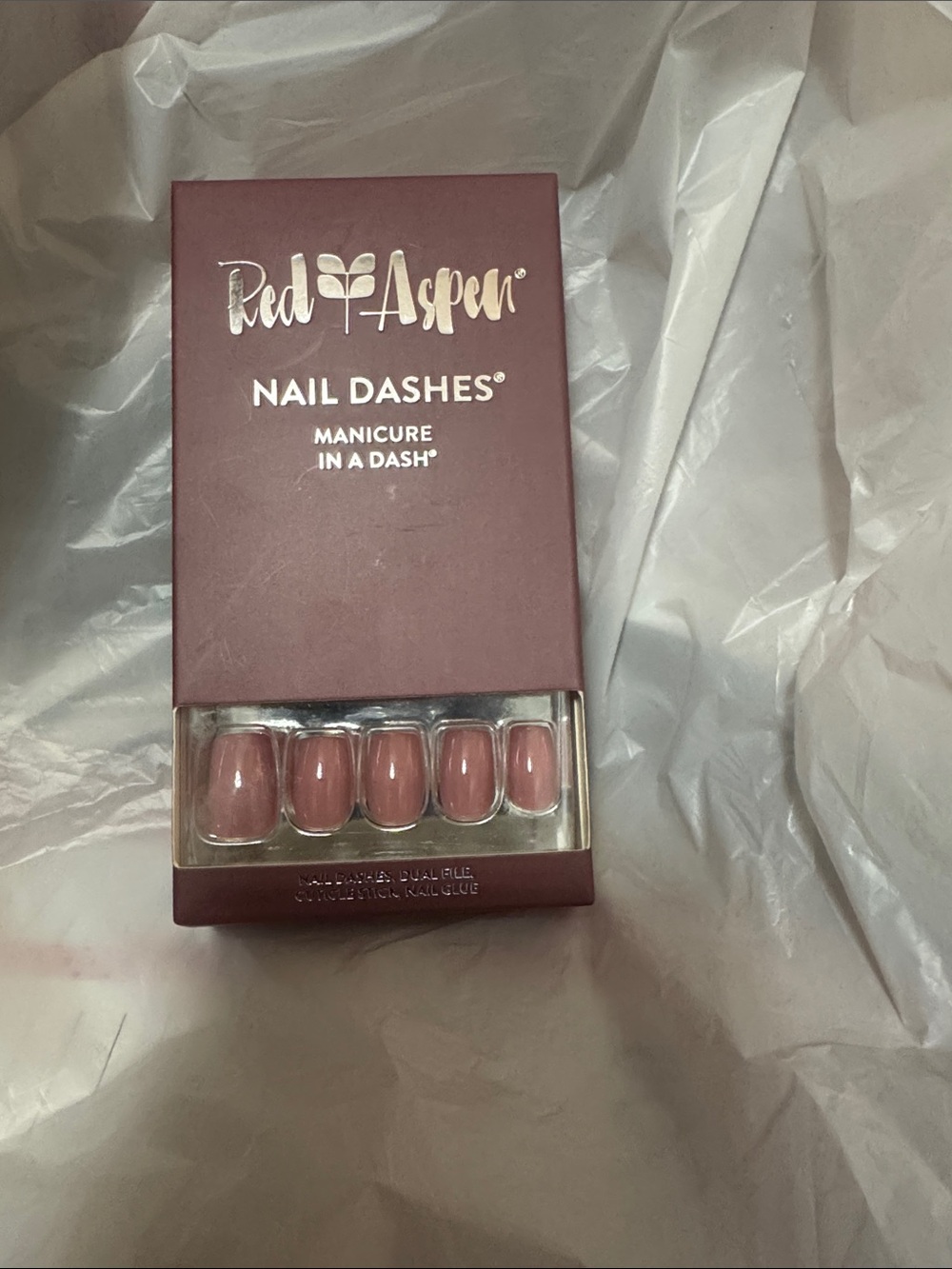 Red Aspen Nail Dashes Press-On Nails in Dusty Rose - Manicure in a Dash